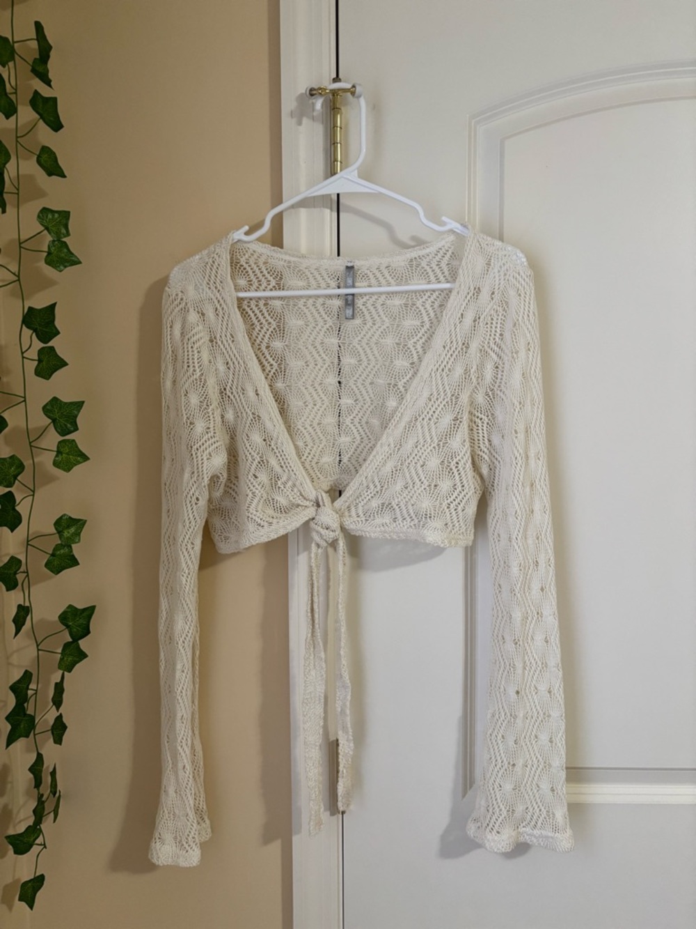 crochet knit cropped cardigan bolero